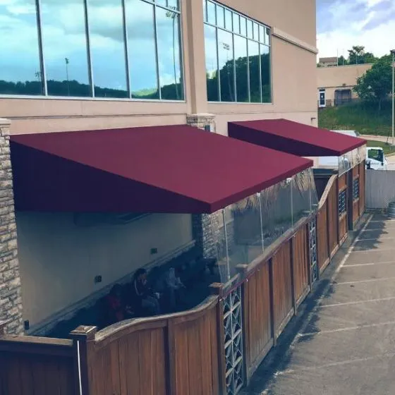 Cobertura Fixa de Lona Náutica em Guarulhos SP Cobertura Fixa de Lona Náutica em Guarulhos SP — Cobertura em quintal residencial coberto