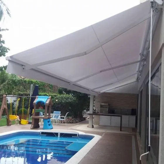 Toldo Articulado em Guarulhos SP Toldo Articulado em Guarulhos SP — Cobertura em quintal residencial coberto
